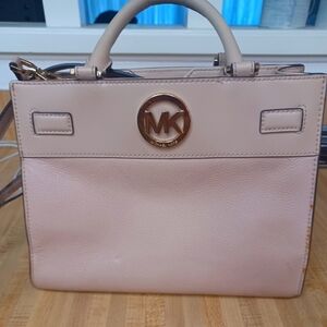 Micheal Kors handbag